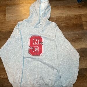Fruit of the loom NCSU college hoodie size L